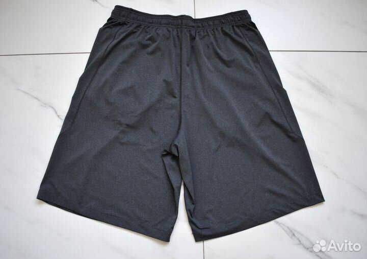 Шорты спортивные Under Armour HeatGear