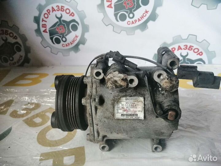 Компрессор кондиционера Mitsubishi Lanser 9