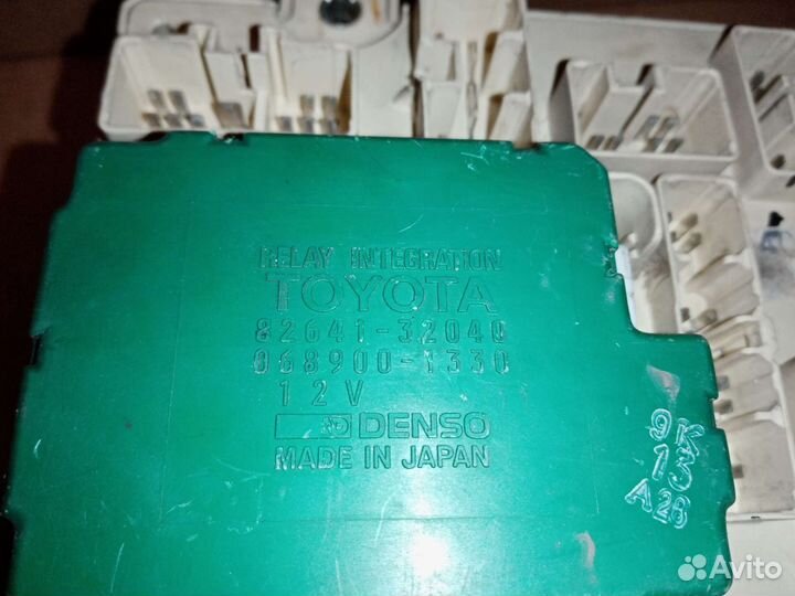 Блок предохранителей Toyota Camry cv30