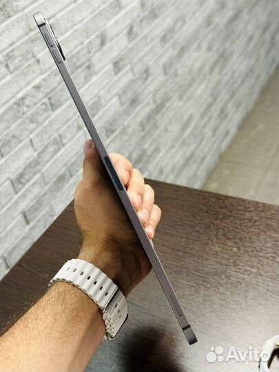 Отличный iPad Pro 11 2020“