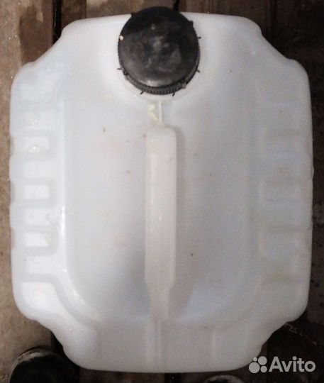 Канистра пластиковая. 25л