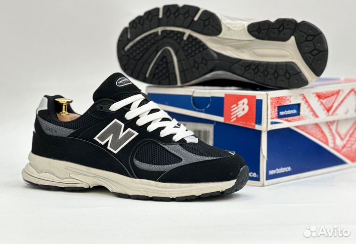 Кроссовки new balance 2002r