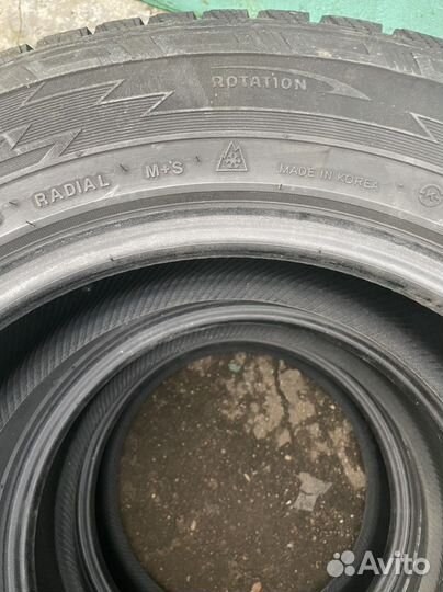 Hankook Radial H406 235/65 R17 104T