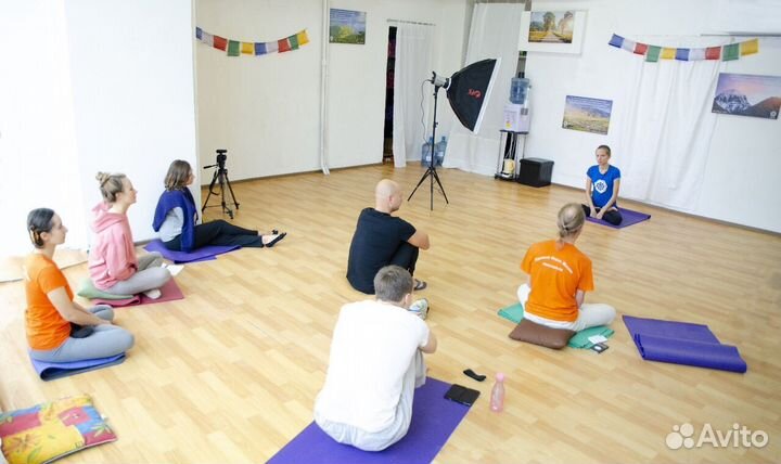 Аренда зала для йоги, медитаций, телесных практик