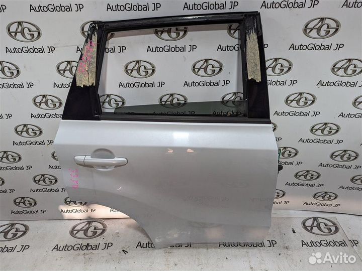 Дверь задняя правая Suzuki Escudo