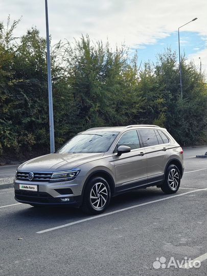 Volkswagen Tiguan 2.0 AMT, 2018, 59 000 км