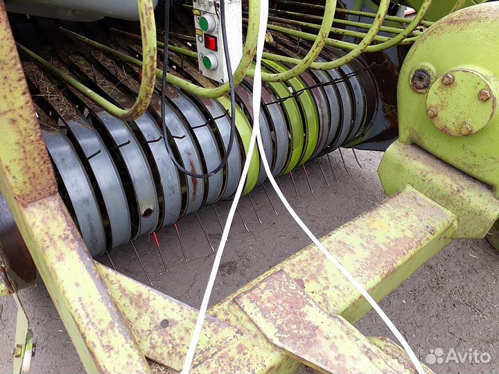 Пресс-подборщик Claas Rollant, 1993