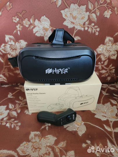 Очки виртуальной реальности с пультом