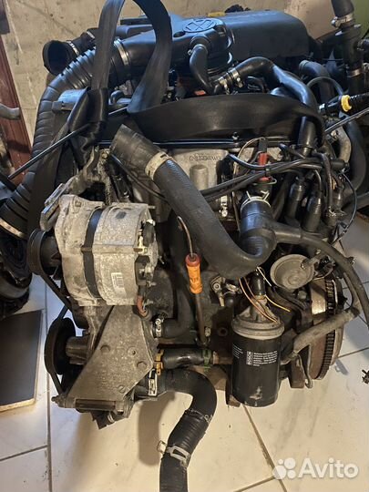 Двигатель RP Volkswagen Passat 1.8 бензин