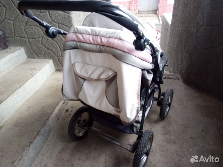 Коляска-трансформер детская