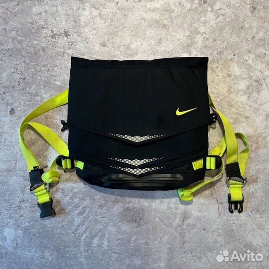 Nike MOG Bolt Backpack oakley arcteryx