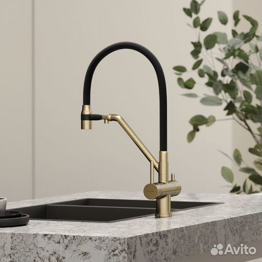 Смеситель для кухни Sancos Dora SC4003BG брашированное золото