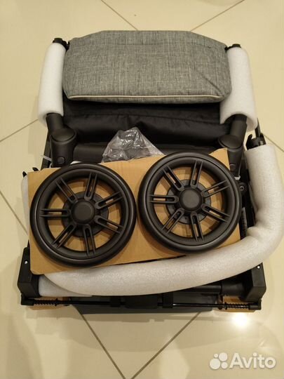 Коляска Inglesina Quid 2 новая