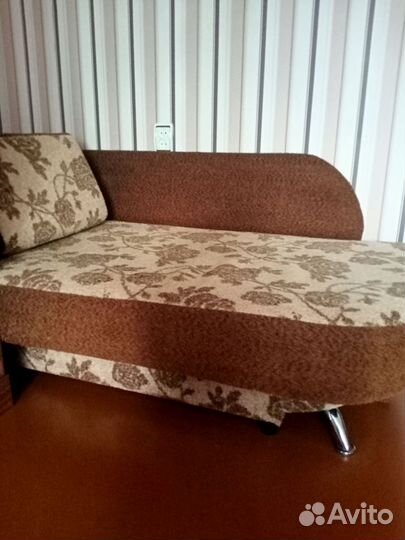 Угловой диван бу