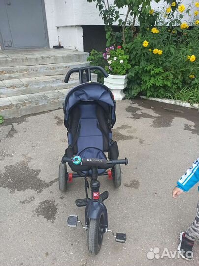 Детский велосипед с родительской ручкой