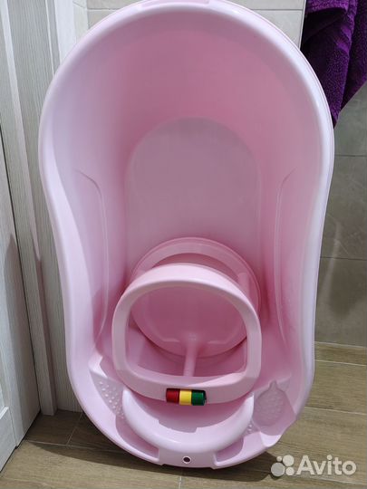 Ванночка для купания и стульчик