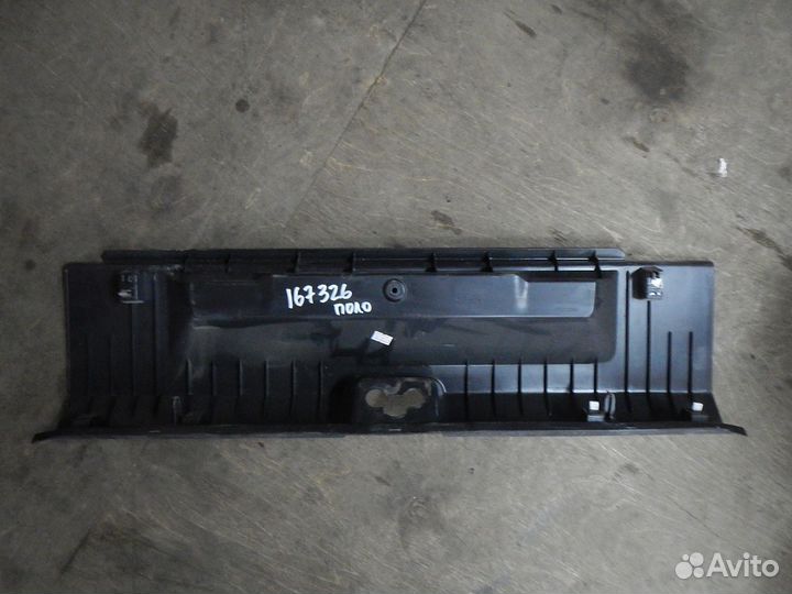 Обшивка/пластик багажника Volkswagen Polo