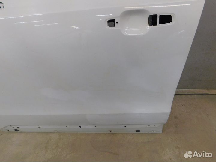 Дверь передняя левая Volvo XC90