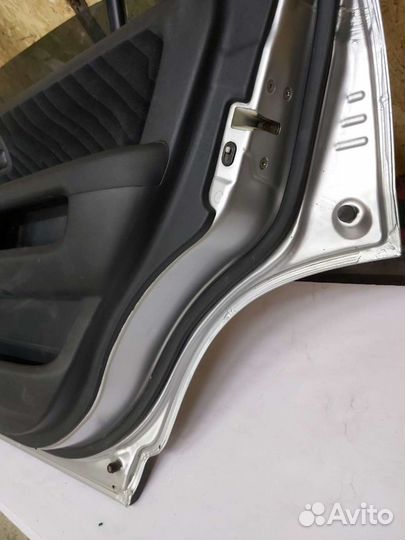 Дверь задняя правая honda CR-V 2005год