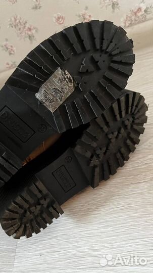 Ботинки осенние женские новые фирма H&M 35 размер