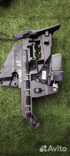 Замок двери задний левый Ford C-max