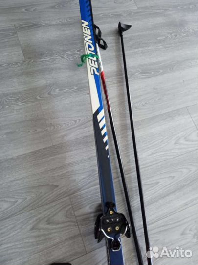 Лыжи беговые с ботинками и палками