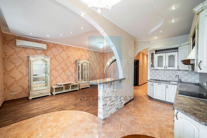 2-к. квартира, 59 м², 8/12 эт.