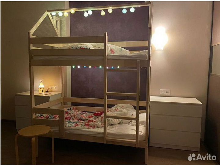 Двухъярусная детская кровать