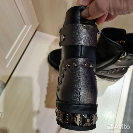 Ботинки женские