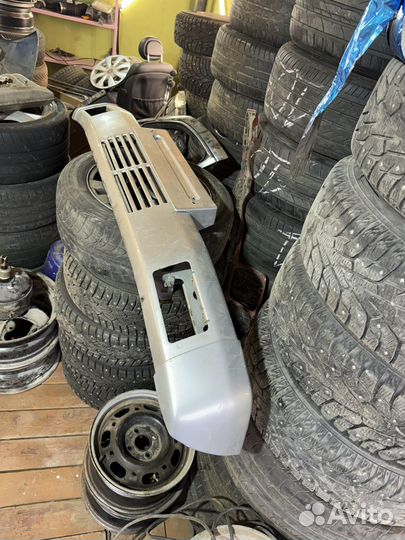 Бампер передний железный w463