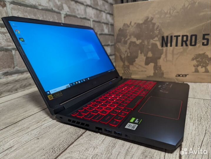 Игровой Acer Nitro 5 i5-10300H/GTX 1650Ti/256/8