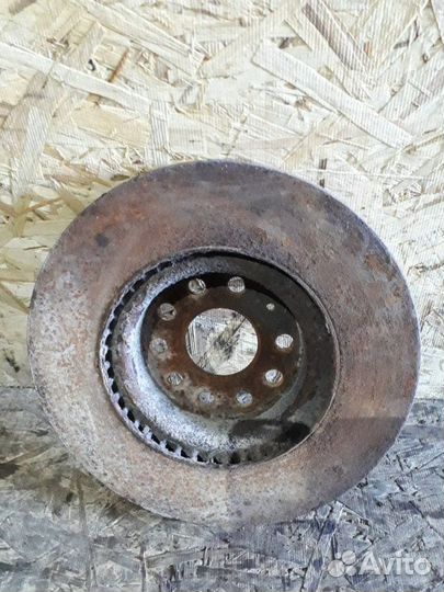 Тормозной диск передний Volkswagen Passat Cc B6