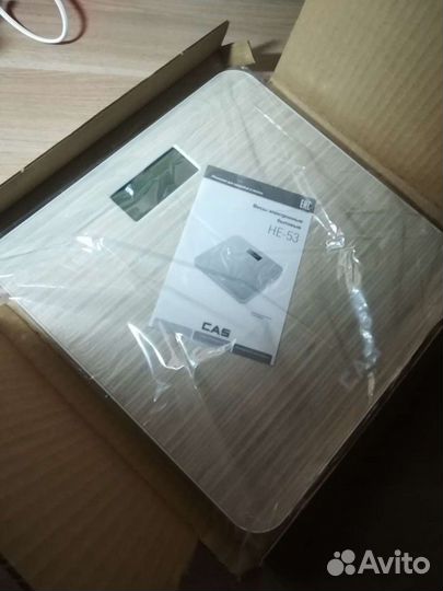 Напольные весы новые