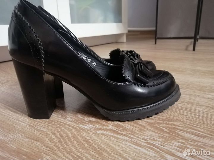 Туфли женские 38 размер
