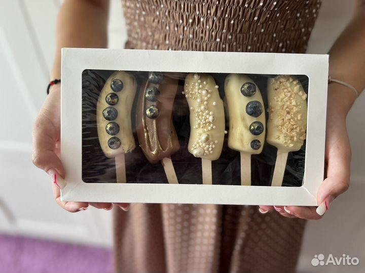 Клубника в шоколаде/ бананы в шоколаде