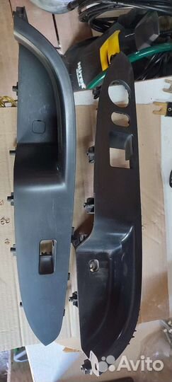 Накладка блока стеклоподъёмника Hyundai i30