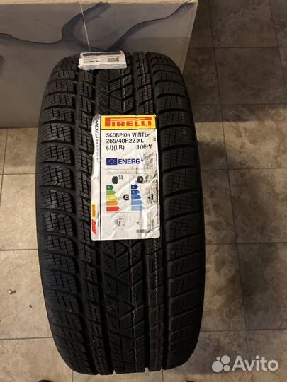 Pirelli Scorpion Winter 265/40 R22