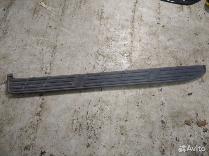 Подножка правая Toyota Land Cruiser Prado 150
