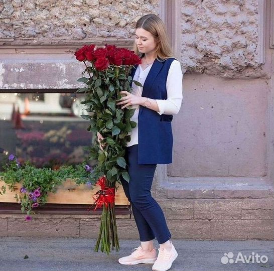 Высокие Розы с Доставкой