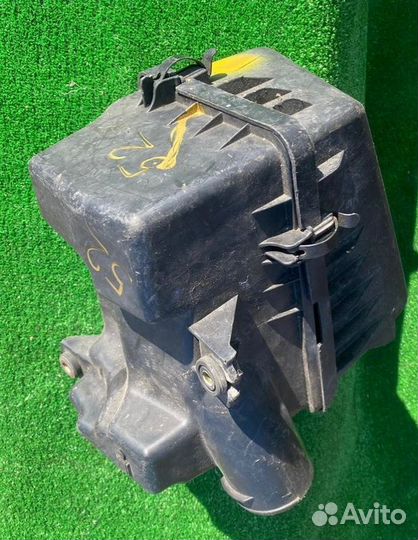 Корпус воздушного фильтра Hyundai Sonata 2.0 2006