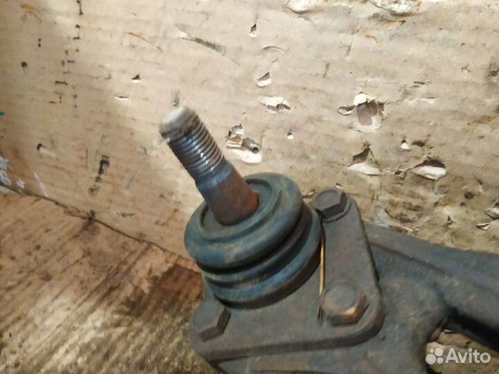 Рычаг передний правый ваз (LADA) 2121 (4x4) Фора