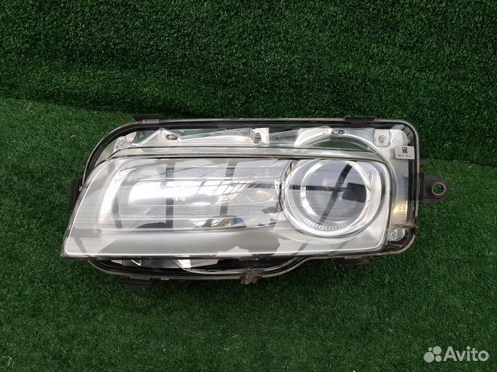 Фара левая Rolls-Royce Wraith