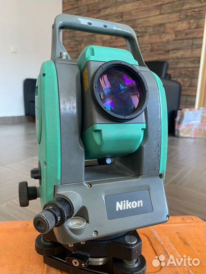 Тахеометр Nikon Nivo 5.MW