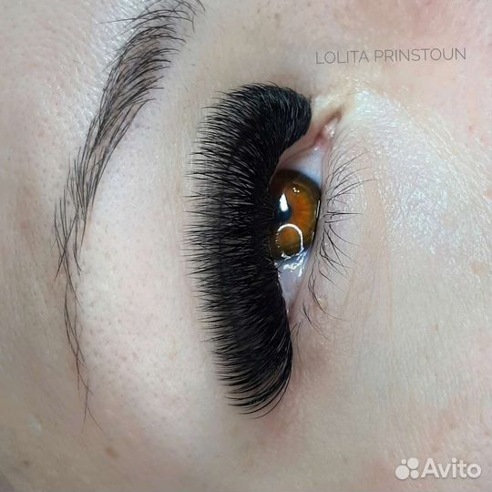 Наращивание ресниц на дому