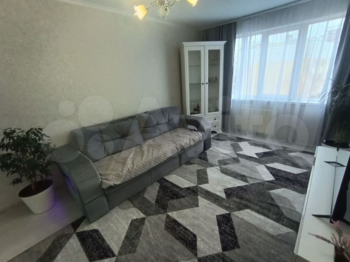3-к. квартира, 67 м², 6/10 эт.
