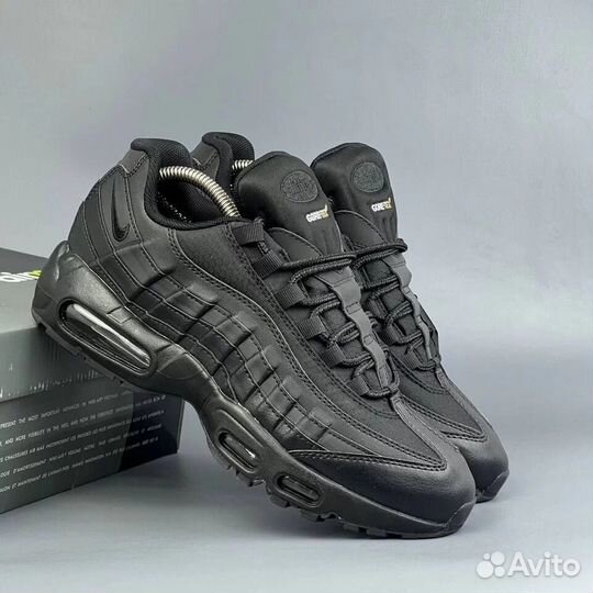 Nike Air Max 95 Triple Black Essential