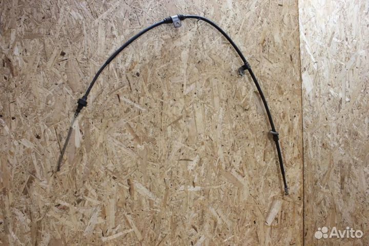 Трос стояночного тормоза Mitsubishi Lancer 10