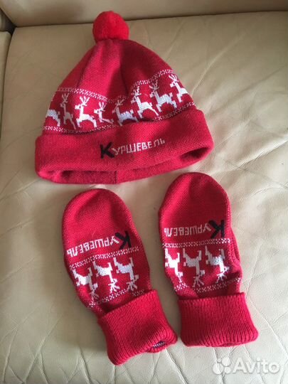 Комплект шапка, варежки