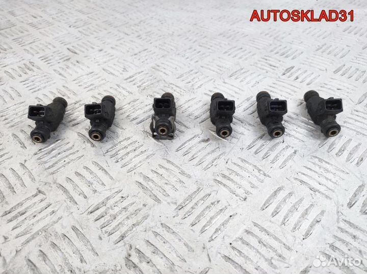 Форсунка топливная Mercedes Benz W210 A1120780049