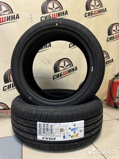 Zmax Zealion 235/45 R19 99W